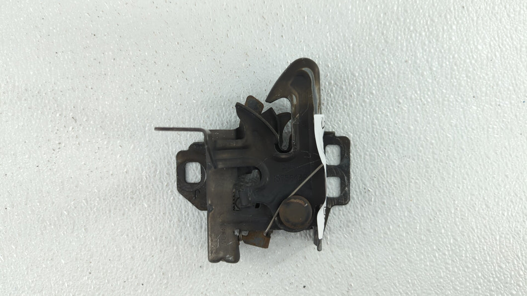 2006 Gmc Sierra 1500 Hood Latch Assembly - Oemusedautoparts1.com