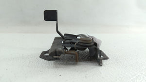 2006 Gmc Sierra 1500 Hood Latch Assembly - Oemusedautoparts1.com