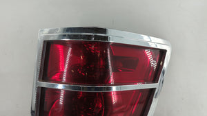 2005-2006 Jeep Grand Cherokee Tail Light Assembly Passenger Right OEM P/N:55156614AE 55156614AB Fits 2005 2006 OEM Used Auto Parts - Oemusedautoparts1.com 