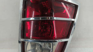 2005-2006 Jeep Grand Cherokee Tail Light Assembly Passenger Right OEM P/N:55156614AE 55156614AB Fits 2005 2006 OEM Used Auto Parts - Oemusedautoparts1.com 