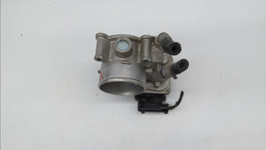 2014-2018 Hyundai Tucson Throttle Body P/N:35100-2E710 35100-2E000 Fits 2011 2012 2013 2014 2015 2016 2017 2018 2019 OEM Used Auto Parts - Oemusedautoparts1.com 