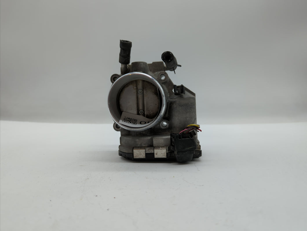 2010-2012 Hyundai Santa Fe Throttle Body P/N:35100-25400 35100-25200 Fits 2006 2007 2008 2009 2010 2011 2012 2013 OEM Used Auto Parts