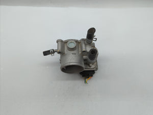 2012-2019 Hyundai Accent Throttle Body P/N:35100-2B310 5302-1S02 Fits 2012 2013 2014 2015 2016 2017 2018 2019 OEM Used Auto Parts