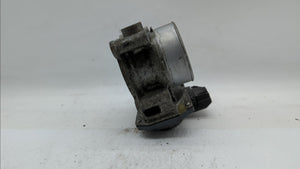 2012-2014 Mazda 3 Throttle Body P/N:PE01 13 640 A PE01 13 640 B Fits 2012 2013 2014 OEM Used Auto Parts