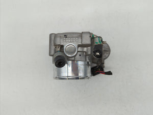 2016-2019 Kia Sorento Throttle Body P/N:35100-2G600 Fits 2015 2016 2017 2018 2019 OEM Used Auto Parts