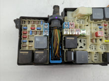 2013-2016 Ford Escape Fusebox Fuse Box Panel Relay Module P/N:AV6T-14A142-AB AV6T-14A067-AD Fits 2013 2014 2015 2016 OEM Used Auto Parts