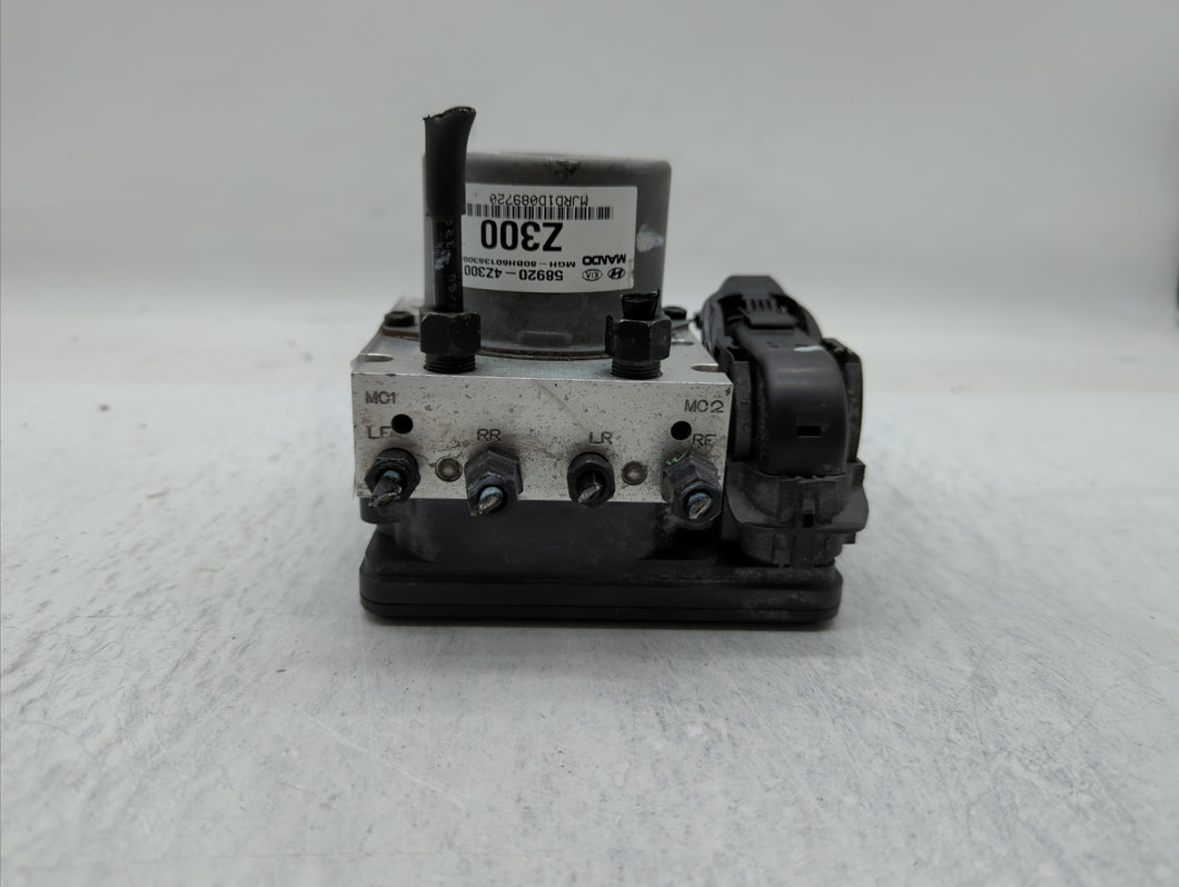 2017-2018 Hyundai Santa Fe ABS Pump Control Module Replacement P/N:58920-4Z300 Fits 2017 2018 OEM Used Auto Parts