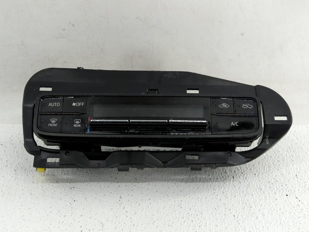 2017-2018 Toyota Corolla Climate Control Module Temperature AC/Heater Replacement P/N:55900-02A30 55468-02060 Fits 2017 2018 OEM Used Auto Parts