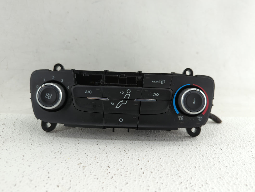 2015-2018 Ford Focus Climate Control Module Temperature AC/Heater Replacement P/N:F1EB-18835-JF3JA6 F1ET-19980-LJ Fits OEM Used Auto Parts