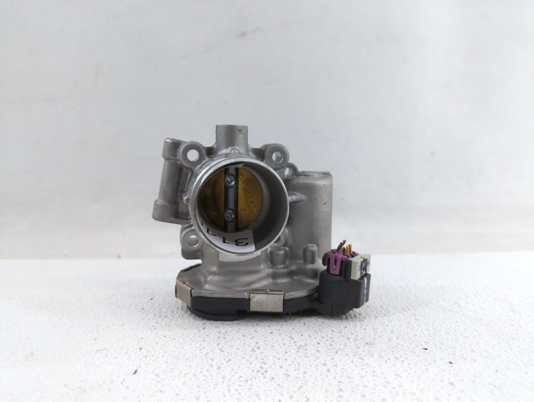 2013-2018 Chevrolet Trax Throttle Body P/N:55565489 55581662 Fits 2011 2012 2013 2014 2015 2016 2017 2018 2019 OEM Used Auto Parts