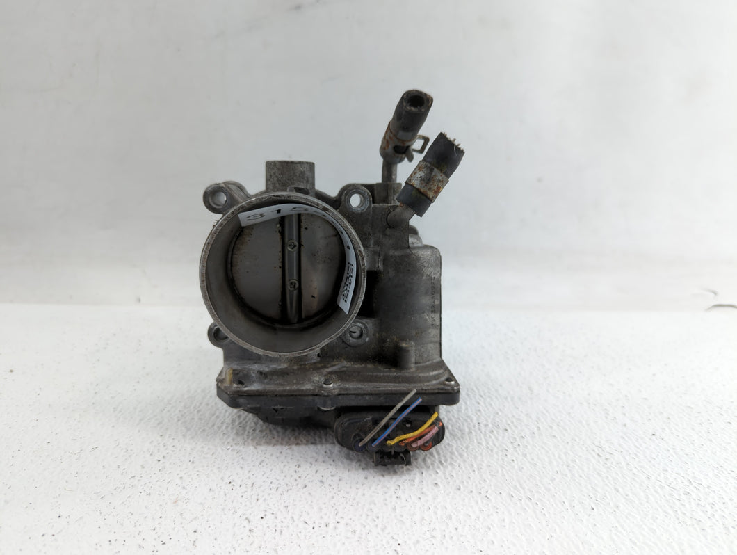 2011-2018 Hyundai Elantra Throttle Body P/N:35100-2E710 35100-2E000 Fits 2011 2012 2013 2014 2015 2016 2017 2018 2019 OEM Used Auto Parts