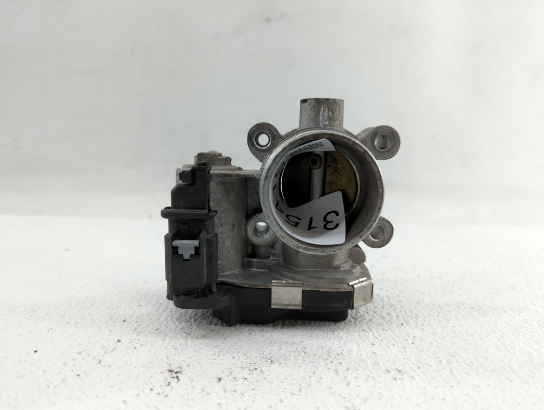 2016-2019 Chevrolet Malibu Throttle Body P/N:12659491BA 12671379AA Fits 2016 2017 2018 2019 OEM Used Auto Parts