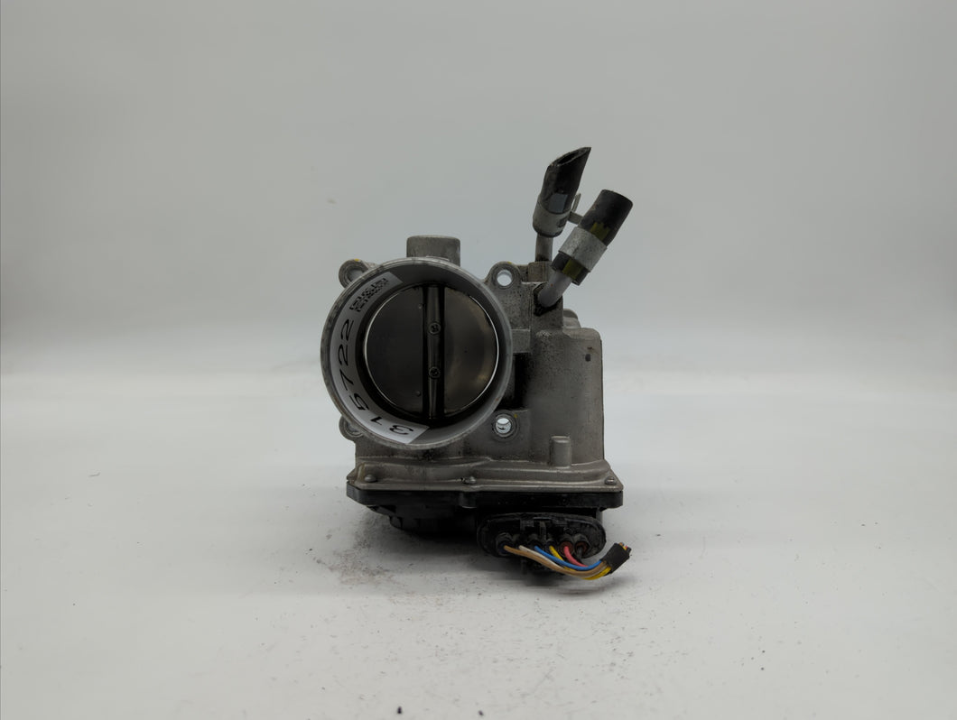 2018-2019 Hyundai Kona Throttle Body P/N:35100-2E400 Fits 2012 2013 2014 2015 2016 2018 2019 OEM Used Auto Parts