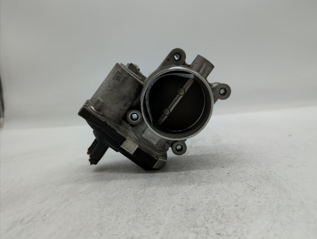 2016-2017 Buick Verano Throttle Body P/N:12669146AA 12670834AA Fits 2016 2017 OEM Used Auto Parts