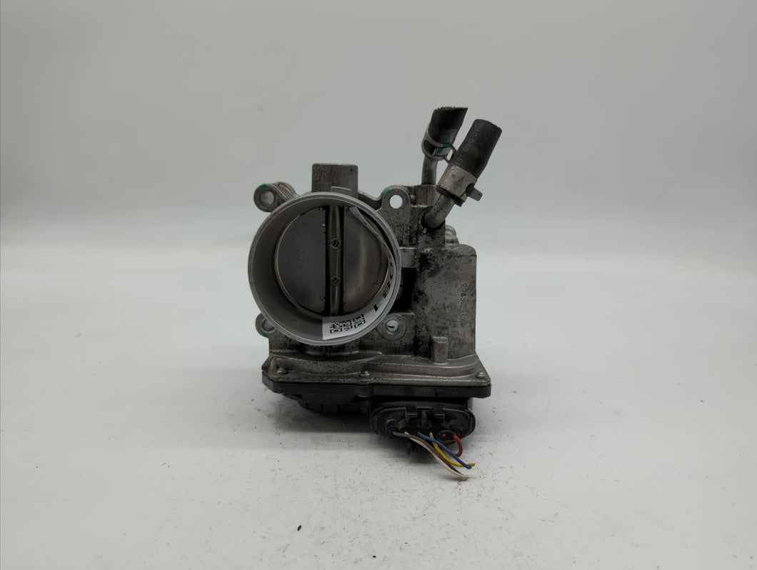 2011-2018 Hyundai Elantra Throttle Body P/N:35100-2E710 35100-2E000 Fits 2011 2012 2013 2014 2015 2016 2017 2018 2019 OEM Used Auto Parts