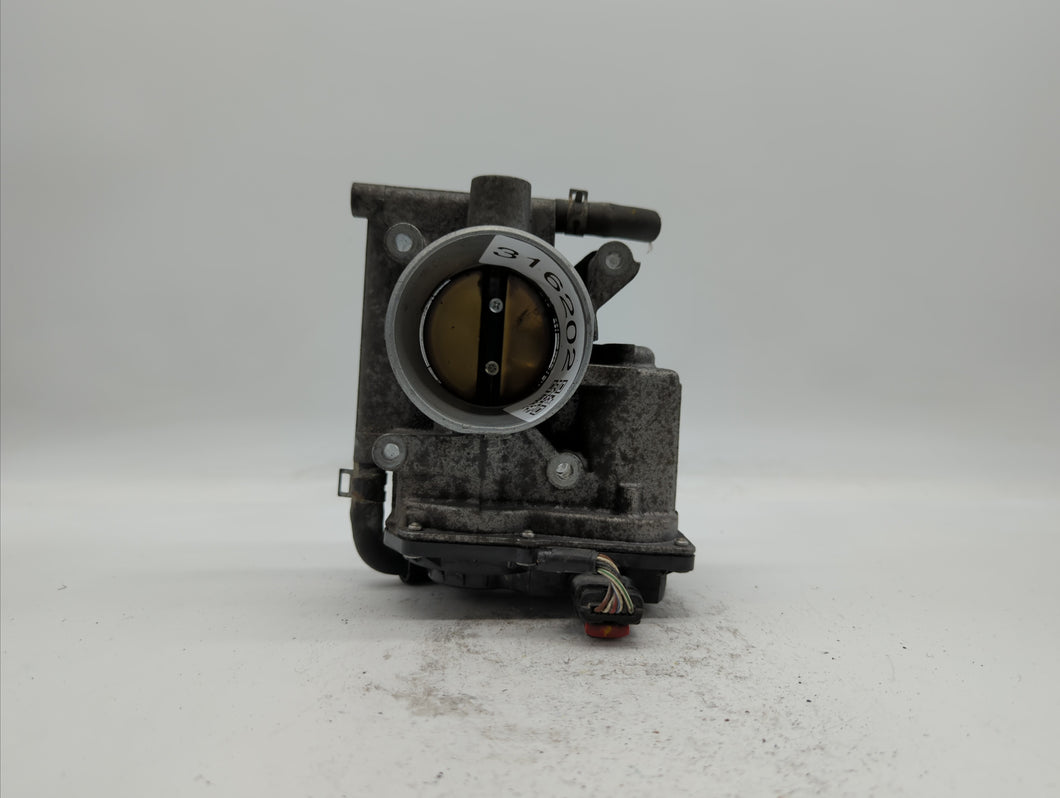 2006-2013 Mazda 3 Throttle Body P/N:L3R4 13 640 L3G2 13 640 A Fits 2006 2007 2008 2009 2010 2011 2012 2013 OEM Used Auto Parts