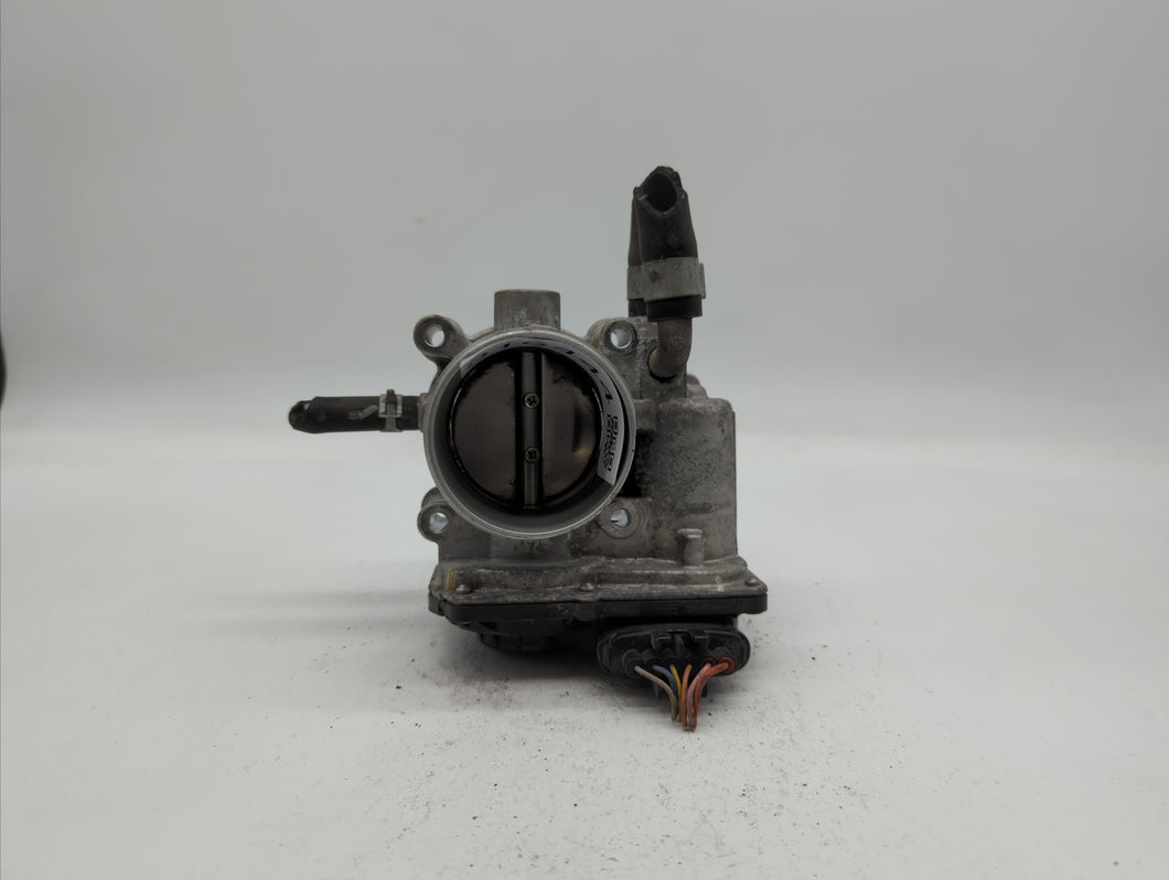 2012-2019 Kia Soul Throttle Body P/N:35100-2B310 5302-1S02 Fits 2012 2013 2014 2015 2016 2017 2018 2019 OEM Used Auto Parts