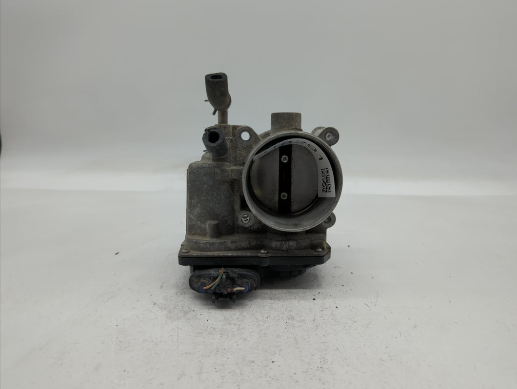 2013-2018 Nissan Altima Throttle Body P/N:3TA60-01 C 3TA60-01 B Fits 2013 2014 2015 2016 2017 2018 2019 OEM Used Auto Parts