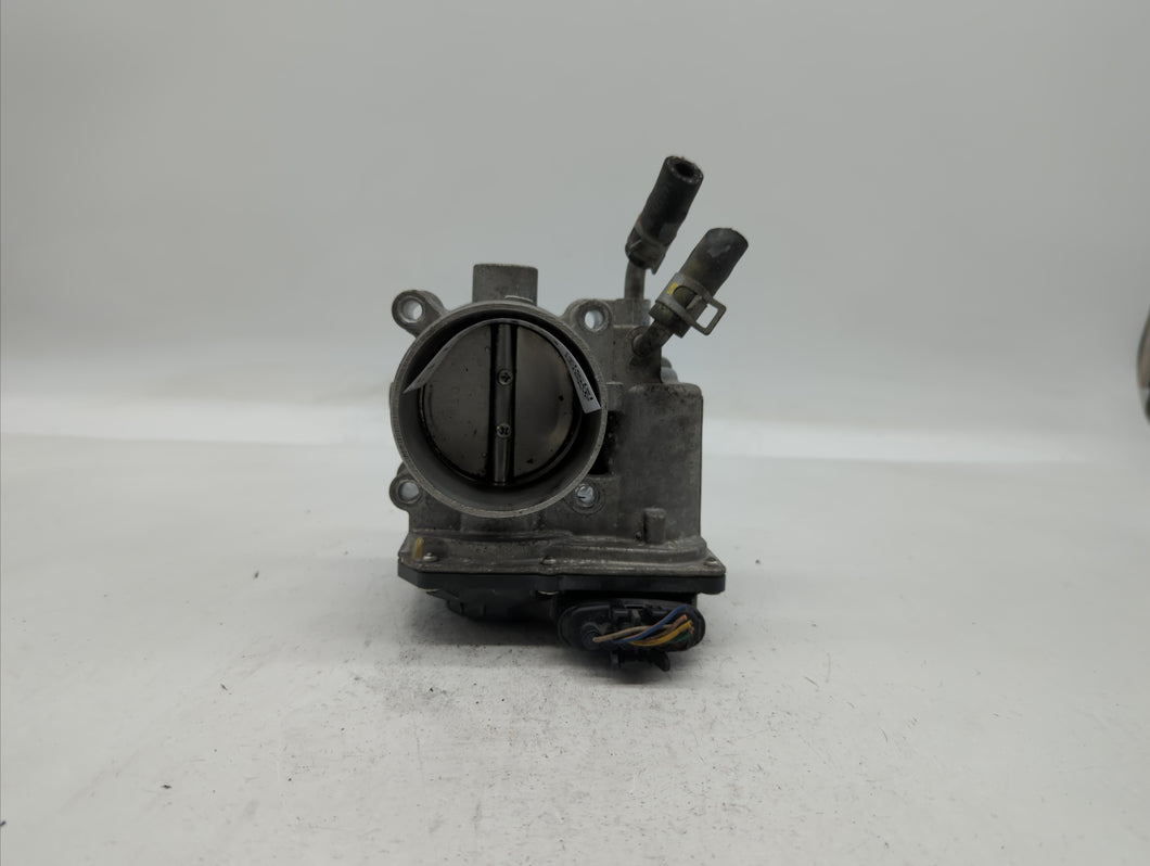 2014-2019 Kia Soul Throttle Body P/N:35100-2E710 35100-2E000 Fits 2011 2012 2013 2014 2015 2016 2017 2018 2019 OEM Used Auto Parts