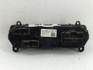 2015-2018 Ford Focus Climate Control Module Temperature AC/Heater Replacement P/N:F1ET-19980-LJ F1ET-19980-JF Fits OEM Used Auto Parts