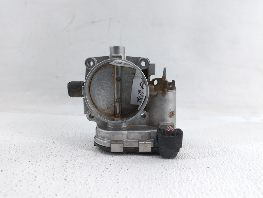 2010-2012 Mercedes-Benz C250 Throttle Body P/N:A 113 141 01 25 1131410125 Fits 2005 2006 2007 2008 2009 2010 2011 2012 2013 2014 OEM Used Auto Parts