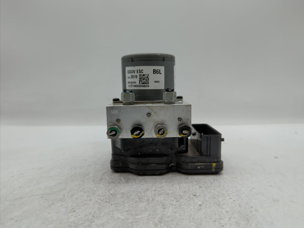 2017-2018 Chevrolet Trax ABS Pump Control Module Replacement P/N:42643519 42520669 Fits 2017 2018 2019 OEM Used Auto Parts