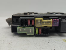 2007-2012 Nissan Versa Fusebox Fuse Box Panel Relay Module P/N:7254-2556 Fits 2007 2008 2009 2010 2011 2012 OEM Used Auto Parts