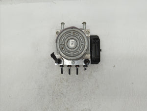 2019 Kia Forte ABS Pump Control Module Replacement P/N:58900-M7250 58900-M7200 Fits OEM Used Auto Parts