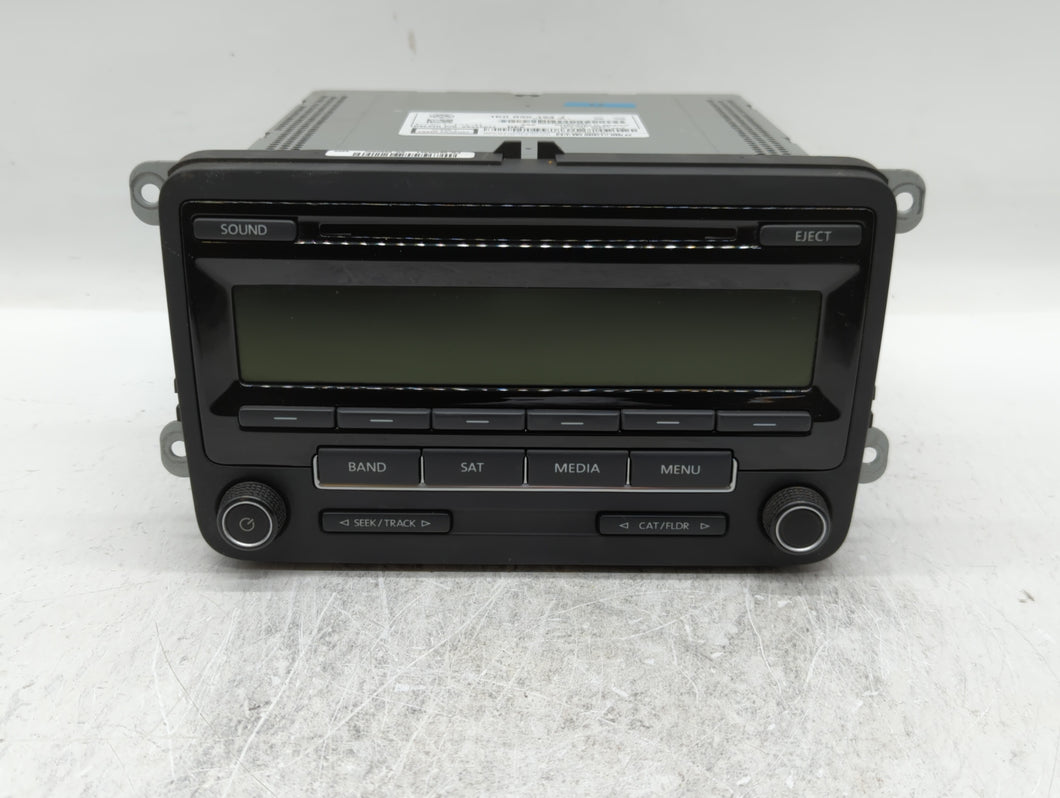 2015-2017 Volkswagen Jetta Radio AM FM Cd Player Receiver Replacement P/N:1K0035164J 1K0 035 164 J Fits 2015 2016 2017 OEM Used Auto Parts