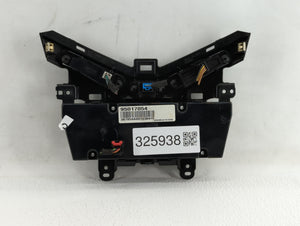 2011-2012 Chevrolet Cruze Climate Control Module Temperature AC/Heater Replacement P/N:96983927 95017054 Fits 2011 2012 OEM Used Auto Parts