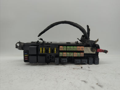 2000-2001 Chrysler Lhs Fusebox Fuse Box Panel Relay Module P/N:P05081004AA P05081000AC Fits 2000 2001 2002 2003 2004 OEM Used Auto Parts