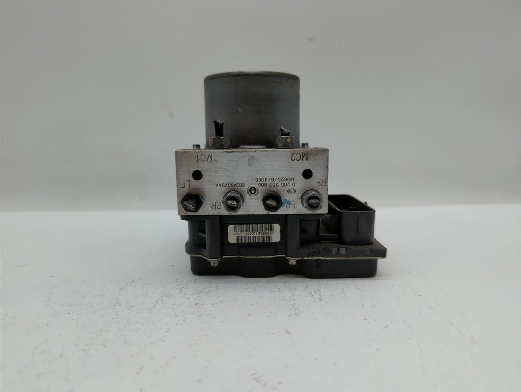 2012-2013 Fiat 500 ABS Pump Control Module Replacement P/N:68073251AH P68249079AA Fits 2012 2013 OEM Used Auto Parts