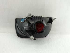 2010-2013 Chevrolet Camaro Tail Light Assembly Driver Left OEM P/N:92212647 PC50039 Fits 2010 2011 2012 2013 OEM Used Auto Parts