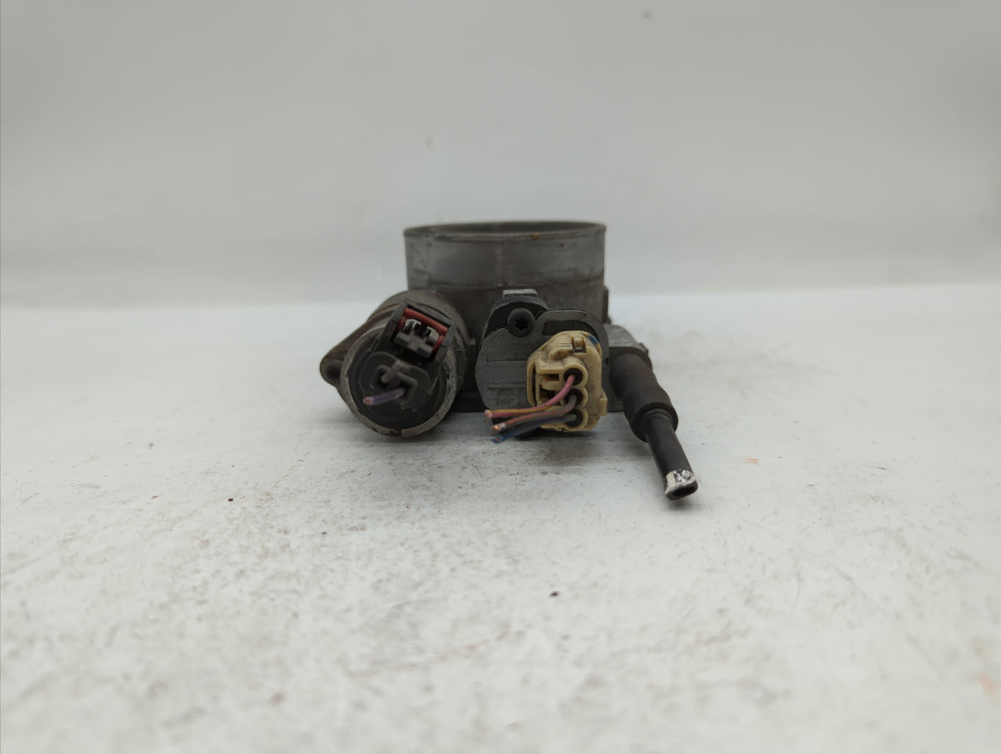 2004-2007 Dodge Dakota Throttle Body P/N:53032119AF Fits 2004 2005 2006 2007 OEM Used Auto Parts - Oemusedautoparts1.com