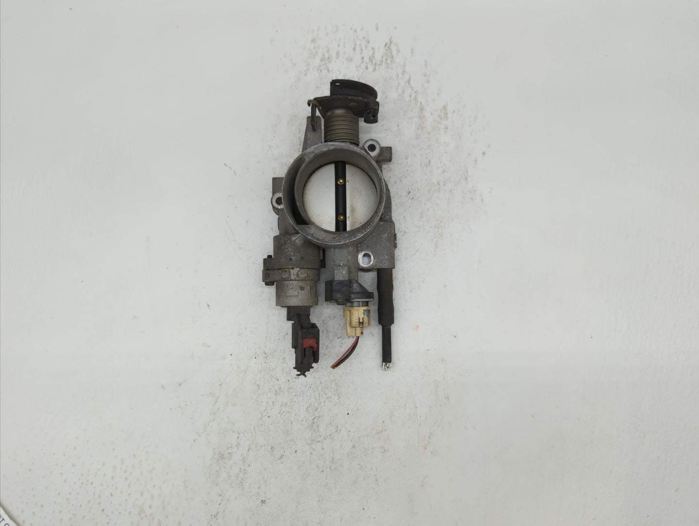 2004-2007 Dodge Dakota Throttle Body P/N:53032119AF Fits 2004 2005 2006 2007 OEM Used Auto Parts - Oemusedautoparts1.com
