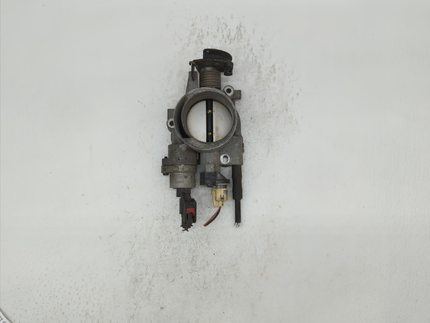 2004-2007 Dodge Dakota Throttle Body P/N:53032119AF Fits 2004 2005 2006 2007 OEM Used Auto Parts - Oemusedautoparts1.com