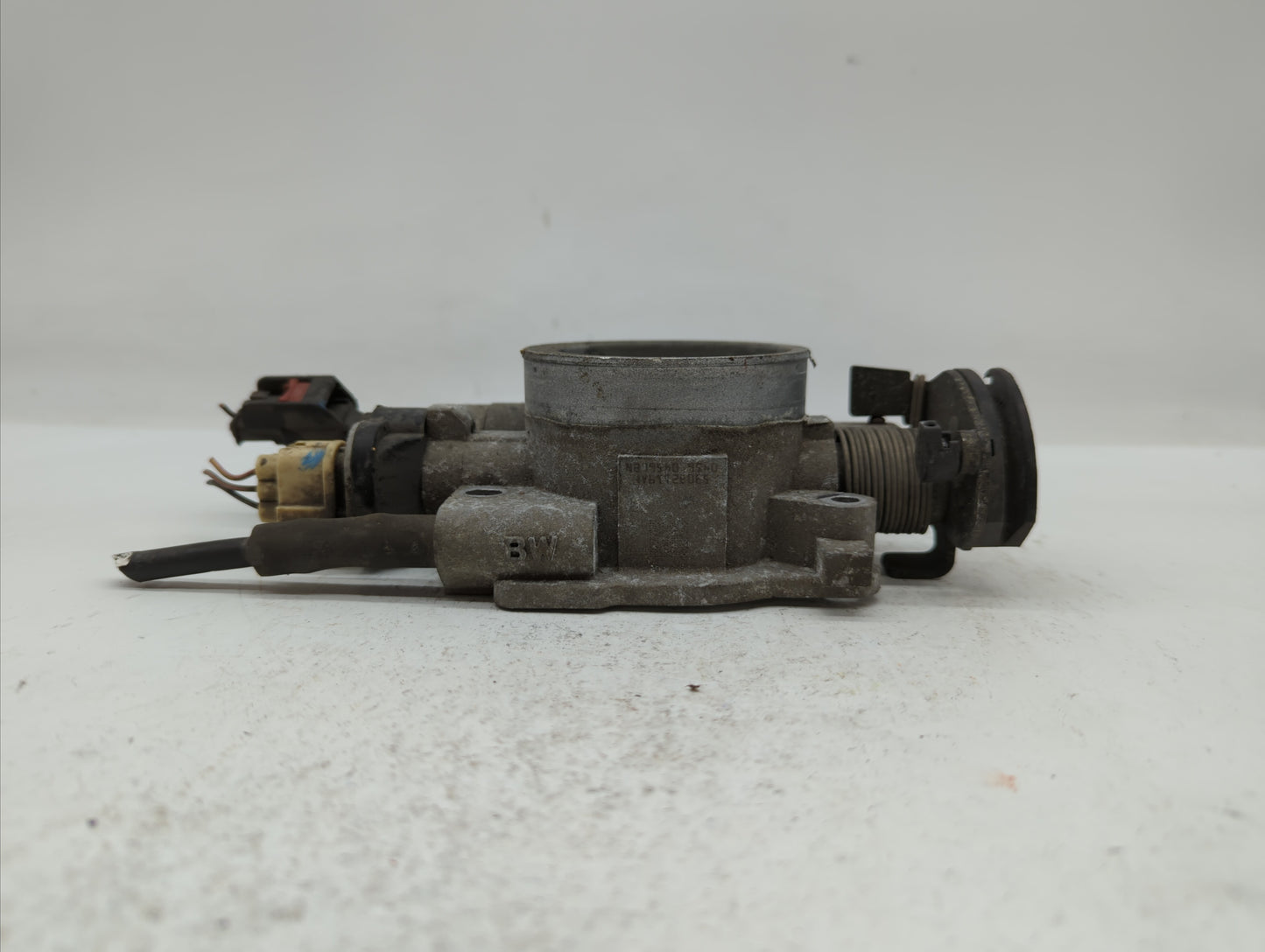 2004-2007 Dodge Dakota Throttle Body P/N:53032119AF Fits 2004 2005 2006 2007 OEM Used Auto Parts - Oemusedautoparts1.com