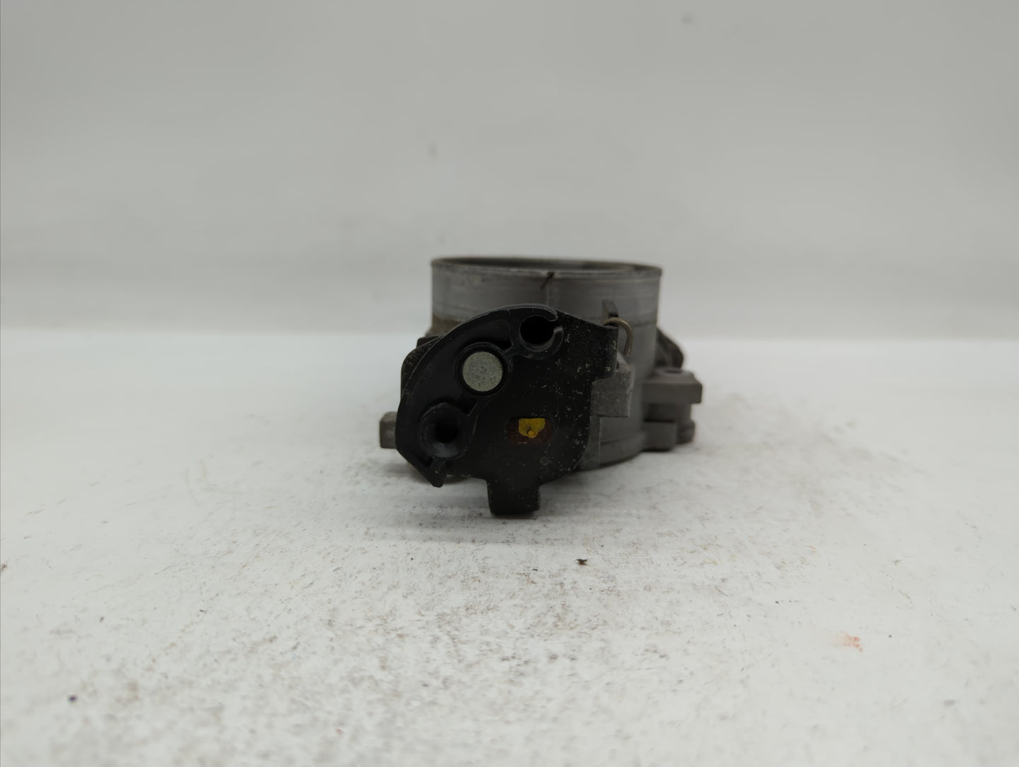 2004-2007 Dodge Dakota Throttle Body P/N:53032119AF Fits 2004 2005 2006 2007 OEM Used Auto Parts - Oemusedautoparts1.com