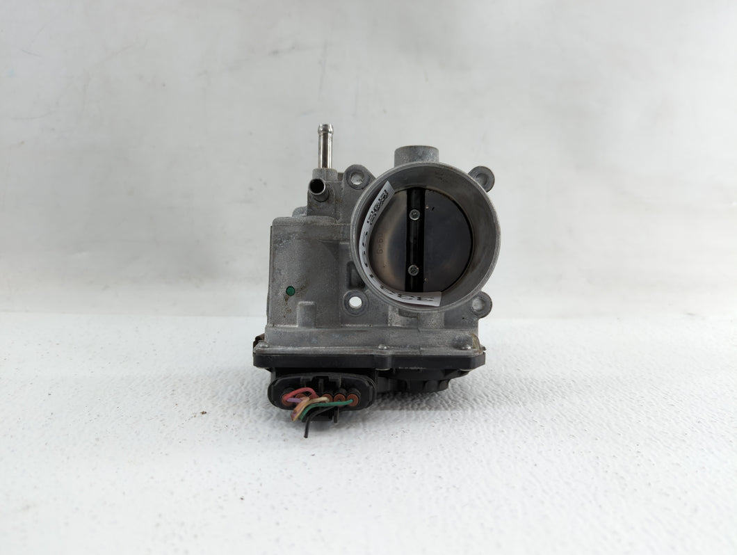 2013-2019 Nissan Sentra Throttle Body P/N:3RA60-01 C 3RA60-01 E Fits 2013 2014 2015 2016 2017 2018 2019 OEM Used Auto Parts