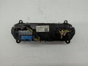 2015-2018 Ford Focus Climate Control Module Temperature AC/Heater Replacement P/N:F1ET-19980-JG F1ET-19980-LJ Fits OEM Used Auto Parts