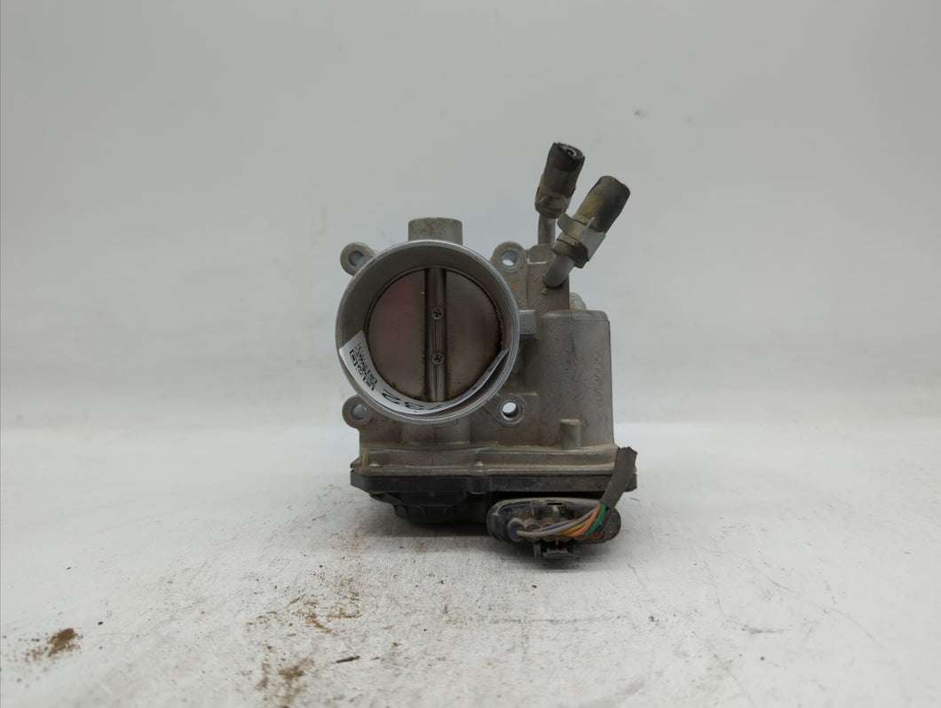 2014-2018 Hyundai Tucson Throttle Body P/N:35100-2E000 1302150124 Fits 2011 2012 2013 2014 2015 2016 2017 2018 2019 OEM Used Auto Parts