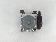 2017-2019 Chevrolet Impala ABS Pump Control Module Replacement P/N:84605919 84314306 Fits 2017 2018 2019 OEM Used Auto Parts