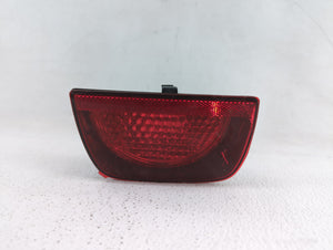 2010-2013 Chevrolet Camaro Tail Light Assembly Driver Left OEM P/N:92212647 PC50039 Fits 2010 2011 2012 2013 OEM Used Auto Parts