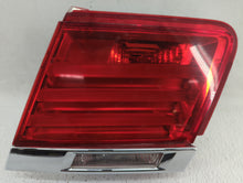 2009-2012 Bmw 750i Tail Light Assembly Passenger Right OEM P/N:7182206 Fits 2009 2010 2011 2012 OEM Used Auto Parts