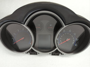 2011 Chevrolet Cruze Instrument Cluster Speedometer Gauges P/N:95018203 95235826 Fits OEM Used Auto Parts