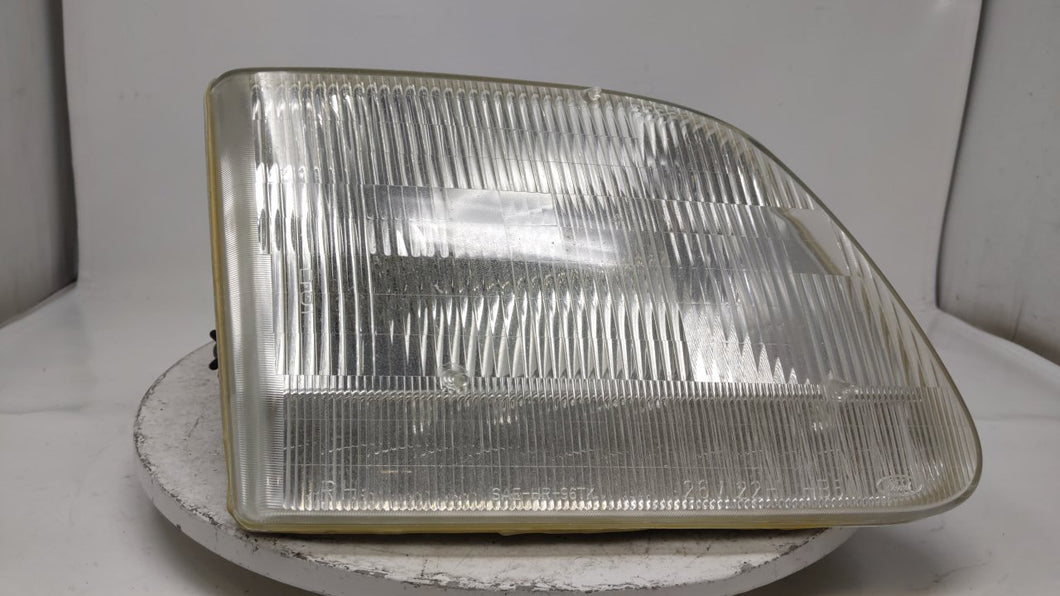 1997-2004 Ford F150 Passenger Right Oem Head Light Lamp  R8s40b24 - Oemusedautoparts1.com