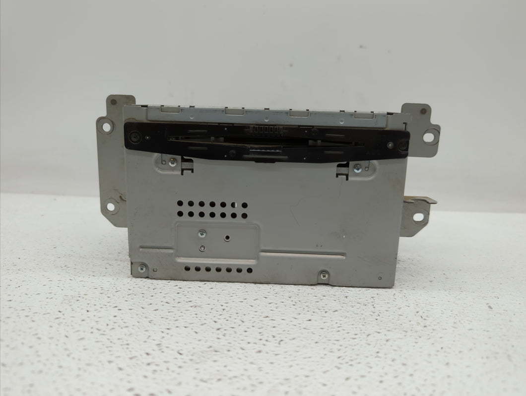 2010-2012 Ford Fusion Radio AM FM Cd Player Receiver Replacement P/N:BE5T-19C107-BA BE5T-19C157-AB Fits 2010 2011 2012 OEM Used Auto Parts