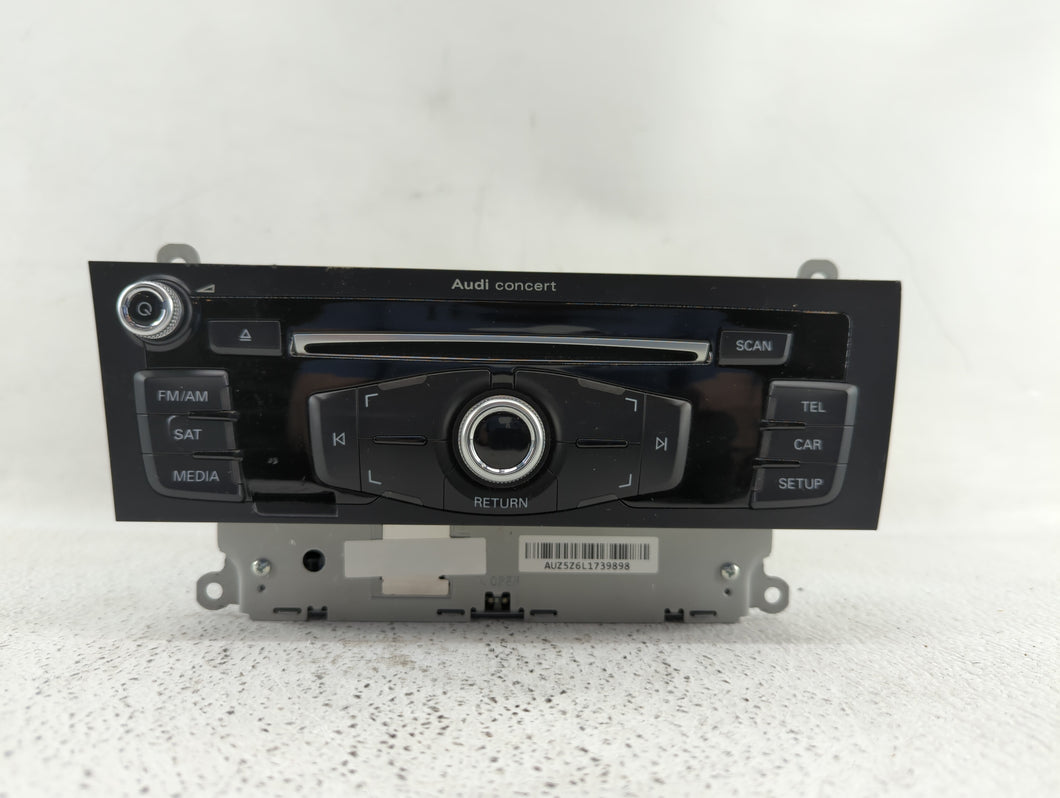 2013-2016 Audi A4 Quattro Radio AM FM Cd Player Receiver Replacement P/N:8R1 035 186 B 8R1 035 186 Q Fits 2013 2014 2015 2016 OEM Used Auto Parts