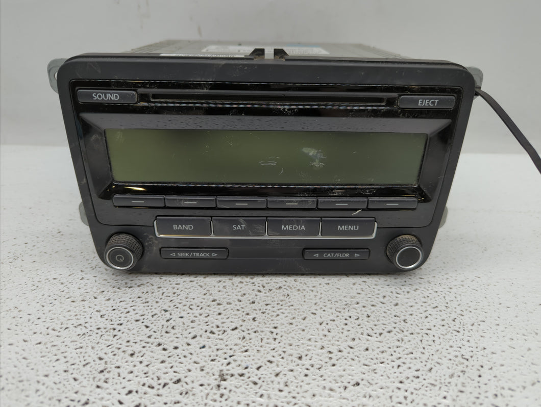 2015-2017 Volkswagen Jetta Radio AM FM Cd Player Receiver Replacement P/N:1K0035164J 1K0 035 164 J Fits 2015 2016 2017 OEM Used Auto Parts