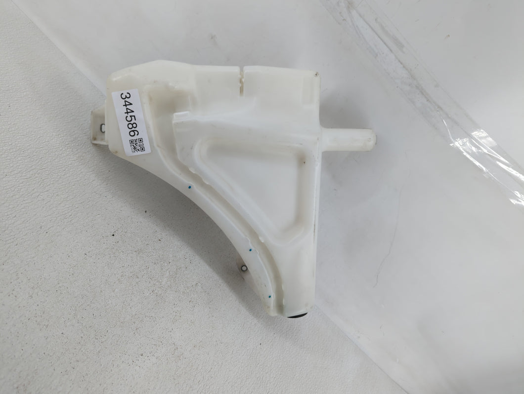 2007-2015 Audi Q7 Radiator Coolant Overflow Expansion Tank Bottle